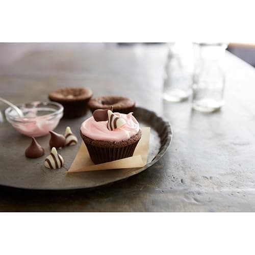 HERSHEY'S HUGS & KISSES Milk Chocolate and White Creme Candy Family Pack, 15.6 oz thumbnail 5