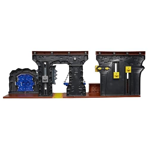Nintendo Super Mario Dungeon Deluxe Play Set, Includes: 2.5” Fire Mario Figure & 7 Interactive Environmentpiece Moving Platforms & Thwomp, Spinning Fire Balls, Hidden Coin, Swing, & Door thumbnail 4