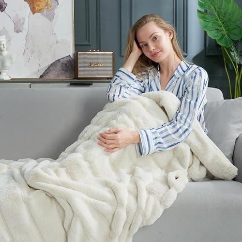 Cozy Bliss Faux Fur Throw Blanket for Couch, Cozy Soft Plush Thick Winter Blanket for Sofa Bedroom Living Room, 50 * 60 Inches Beige thumbnail 4