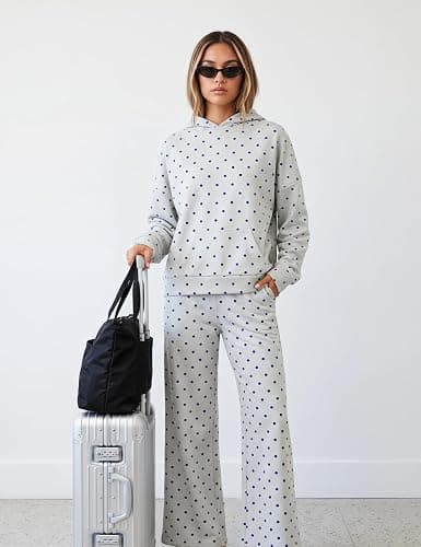HOCANDY Women Polka Dot Hoodie Oversized Fleece Hooded Sweatshirt Long Sleeve Drop Shoulder Graphic Print Hoodies with Pocket thumbnail 6