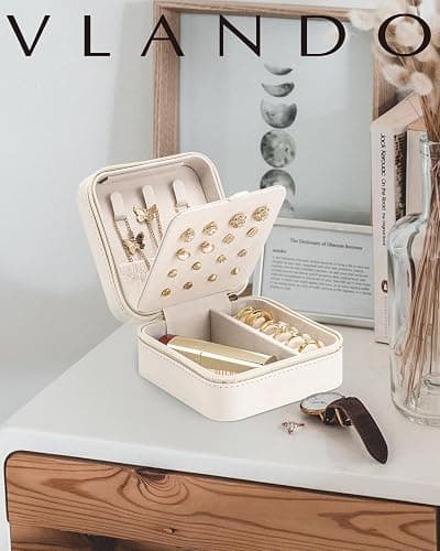 Vlando Travel Jewelry Case with 16 Earring Plates,Small Travel Jewelry Organizer Box,Portable Display Storage Box For Rings Earrings Necklaces,Gift for Girls Women,White thumbnail 2