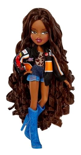 Bratz Goin’ Out! Sasha Fashion Doll with Accessories thumbnail 4