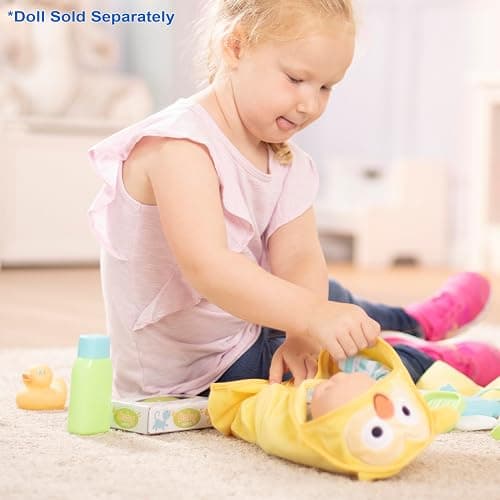 Melissa & Doug Mine to Love Changing & Bathtime Play Set for Dolls – Diapers, Pretend Shampoo,Wipes, Towel, More (19 pcs) thumbnail 6