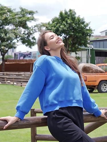 INFITTY Womens Fleece Crewneck Sweatshirts Long Sleeve Oversized Cropped Pullover Tops Fall Winter Fashion 2025 thumbnail 4