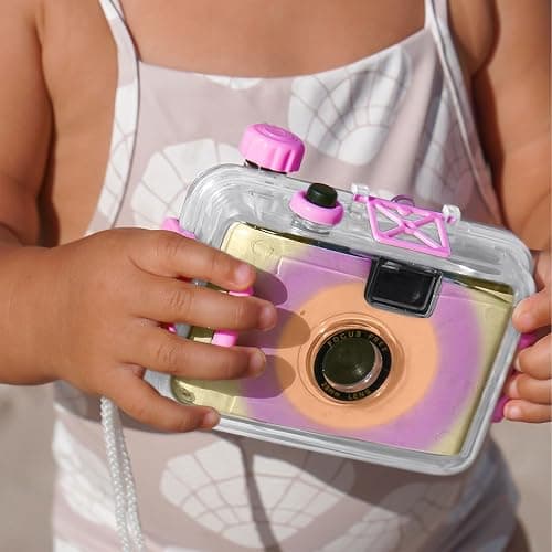 Sunnylife Underwater Camera | Pool Party Magenta thumbnail 3