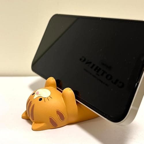 Eysinyge Resin Cat Figurine Phone Stand - Sturdy Design to Hold Smartphones Without Tipping, Cute Phone Holder Gift for Cat Lovers, Desk Decor Accessory 5.7 oz 3.3 x 2.3 x 2.0 in thumbnail 8