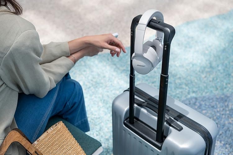 (Refurbished) Bose QuietComfort 45 Noise Canceling Bluetooth Headphones (White Smoke) thumbnail 8