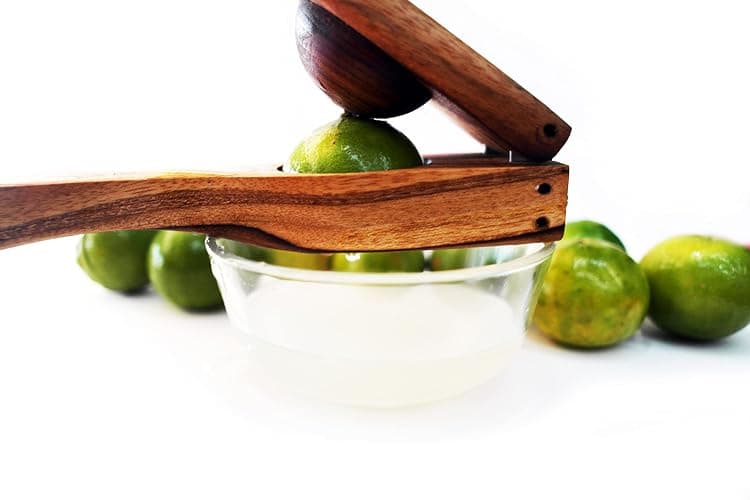 Wooden Lemon Lime Squeezer - Heavy Duty Manual Citrus Press for Extracting Juicer - Image 1