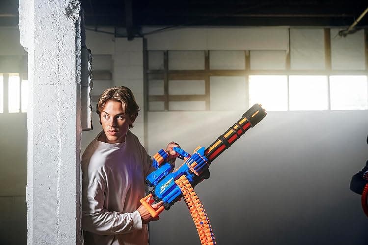 X-Shot Insanity Motorized Rage Fire by ZURU 72 Darts, Air Pocket Technology Darts, Dart Storage, Blasting Power, Auto Feeding Belt, Tripod & Scope, Outdoor Toy for Boys, Girls, Teens, Adults thumbnail 5