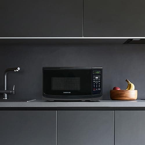 Farberware 0.7 Cu. Ft. Countertop Microwave Oven – 700 Watts Power, Auto Cook Settings, Defrost, Easy Clean and Child Safety Lock - Black thumbnail 7