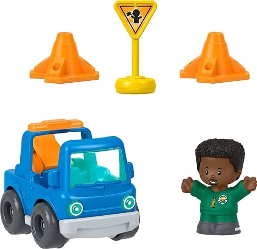 Fisher-Price Little People Roadside Tow & Go Figure & Vehicle Set | 5 Pieces, Rescue Pretend Play, Toddlers & Preschool Kids Ages 1+ Years - Image 1