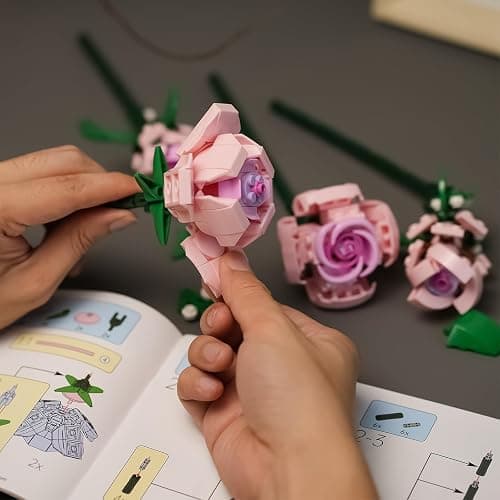 CHUANGPIN Flowers Building Set for Adults,Roses Gift for Her or Him for Christmas,Anniversary,Valentine's Day,Botanical Collection,Artificial Flowers Home Decoration 741 pcs thumbnail 6