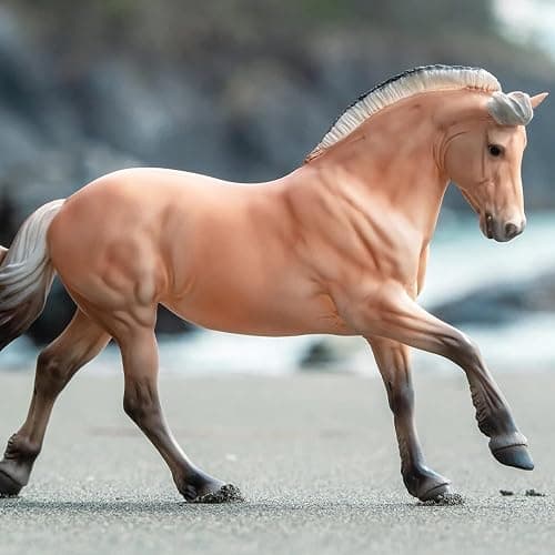 Breyer Horses Traditional Series Sweetwater's Zorah Belle | Horse Toy Model | 12.25" x 8" | 1:9 Scale | Model #1869 thumbnail 2