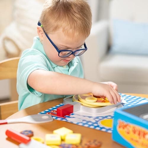 Melissa & Doug Flip and Serve Pancake Set (19 pcs) - Wooden Breakfast Play Food thumbnail 3