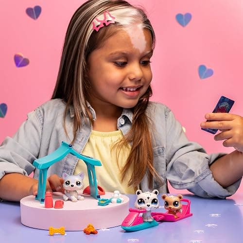 Littlest Pet Shop - Snowy Day Play Pack - LPS Gen 7, Authentic Mystery Figures, Surprise Collectible Kidult Toy, Girls, Boys, Kids, Tweens Ages 4+ thumbnail 6