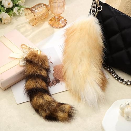 Ferreve Fluffy Fur Fox Tail Keychain Wolf Therian Tail Keychain for Party Cosplay Costume Keyring for Women 2 Sizes thumbnail 4