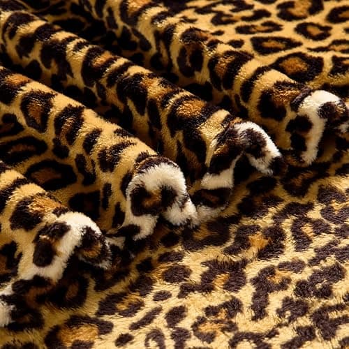 BNuitland Leopard Print Fleece Flannel Throw (50x40inch) with Storage Pouch, 300 GSM Double Sided Lightweight for Bed Sofa Travel, Super Soft Fuzzy Fluffy Cheetah Print Blanket for Babys/Kids/Pets thumbnail 7