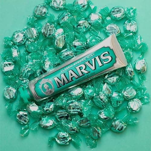 Marvis Classic Strong Mint Toothpaste thumbnail 6