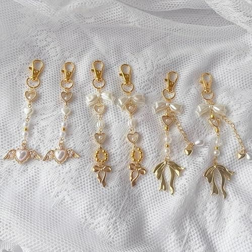 Agromusk Gold Bow Keychain Bag Charms for Women Heart Pearl Beaded Coquette Aesthetic Purse Charms thumbnail 4
