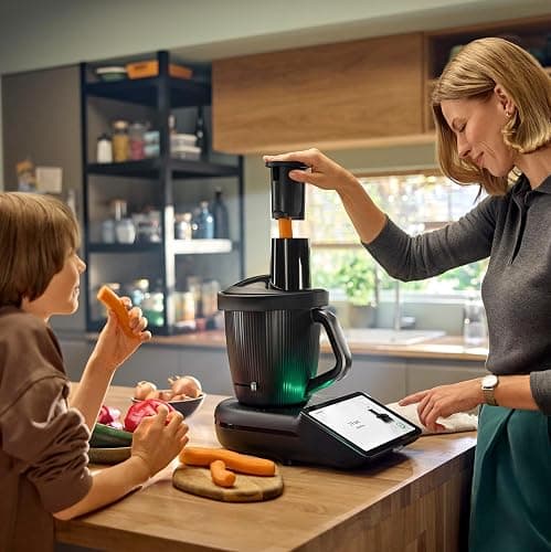 VORWERK BIMBY TM7 – Robot da Cucina Multifunzione 20+ in 1 con Schermo Touch 10", Cookidoo® Integrato, Boccale Isolato e Varoma per Cottura a Vapore – Tecnologia Avanzata Garanzia e Assistenza incluse thumbnail 2