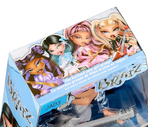 Bratz Pop Starz Jade Fashion Doll with Accessories and Charm thumbnail 15
