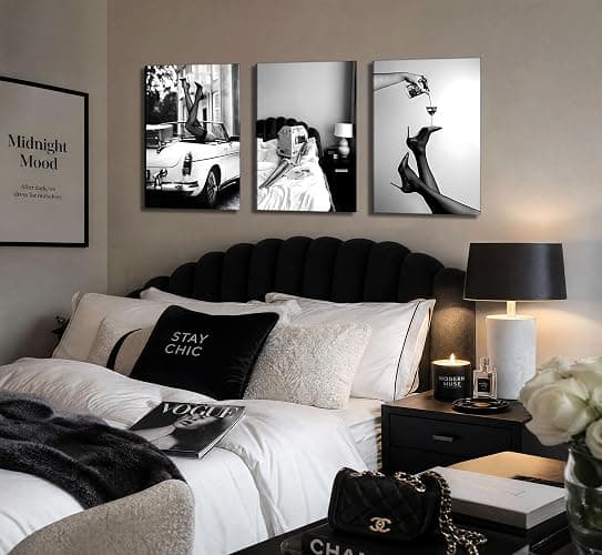 Set of 3 Framed Stylish Women Reading Newspaper Before Bed Wall Art, High Heels Vintage Car Posters, Feminist Black And White Vintage Canvas Prints pictures ， Home living room wall decoration bar cart thumbnail 7