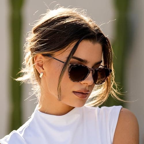 WearMe Pro Round Polarized Sunglasses for Women - UV400 Protection, Lightweight Frame, Vintage Retro Style thumbnail 3