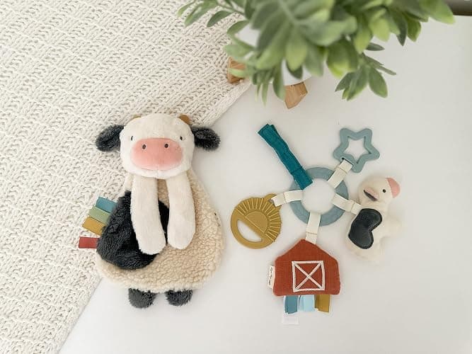 Itzy Ritzy Farm Toy Gift Set - Includes Cow Lovey & Farm-Themed Busy Ring Car Seat and Stroller Toy - Features Crinkle Sounds, Engaging Textures & Silicone Teething Relief (Farm) thumbnail 4