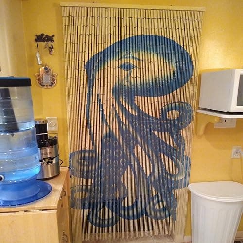 TACHILC Octopus Wooden Beaded Door Curtain - 36 x 78 in- Bead Doorway Curtain - Bead Curtain for Door Decoration & Room Divider thumbnail 7