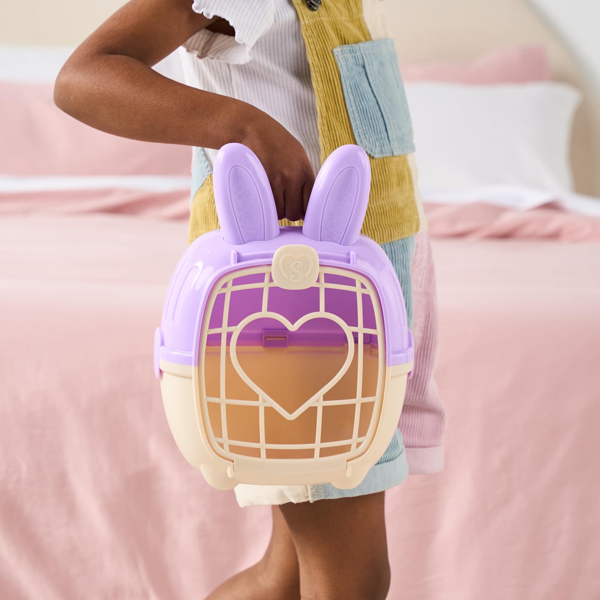 ScruffaLuvs Bunny Scruffs - Mystery Plush Toy, 14cm (5.5") Tall - Wash to Reveal a Bunny Scruff, Includes (29cm) 11.4" Deluxe Pet Carrier. Styles May Vary thumbnail 8