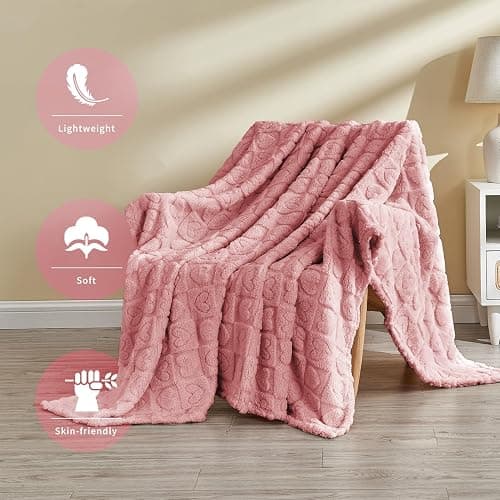 FY FIBER HOUSE Throw Blankets with Heart Checkered,Soft Warm Blankets for Lover Mom Father Friends Gifts,Washable Lightweight Fuzzy Blanket for Couch Sofa Bed All Season(Pink,50"x60") thumbnail 3
