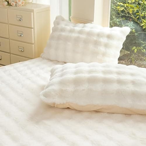 H&D Bedding Queen Sheet Set – 3 Piece Bed Sheets for Queen Size Bed, Luxury Soft and Breathable Faux Fur, Includes 1 Comfy Bubble Sheet, and 2 Pillowcases (Ivory, 3-Piece Set) thumbnail 6