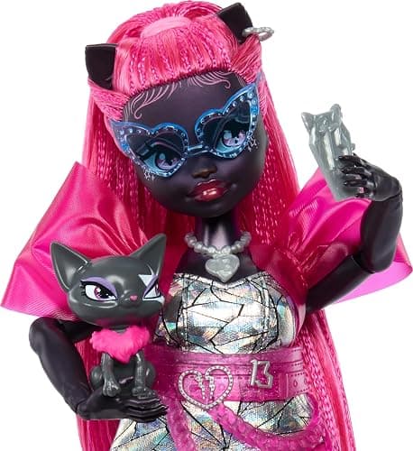 Monster High Catty Noir Doll with Pet Cat Amulette and Accessories Like Backpack, Music Book, Microphone and More thumbnail 3