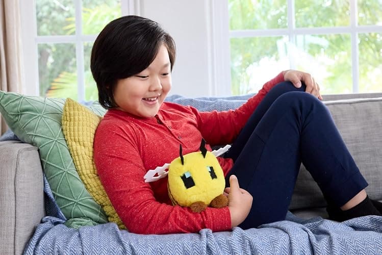 Mattel Minecraft Plush Toy, Bee Soft Doll Inspired by a Minecraft Movie Character, 8-inch Collectible thumbnail 2