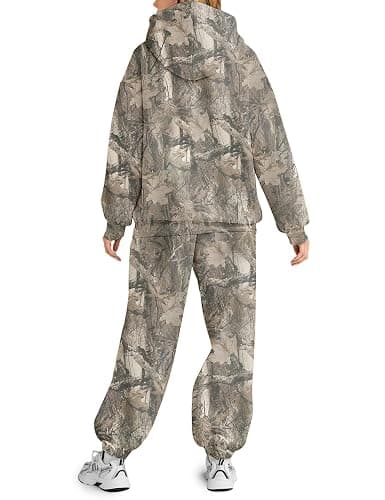 ACCPUR 2 Piece Camo Sweatsuits for Women Oversized Maple Leaf Hoodies Sets Graphic Sweatshirts Tracksuits Fleece Fall Outfits thumbnail 6