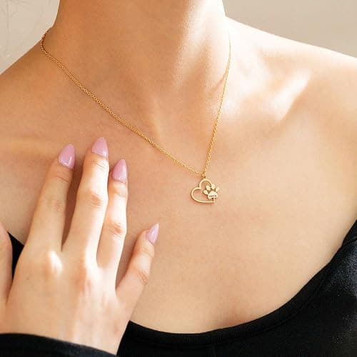 Unisota Customized Paw Print Necklace Personalized Pet Name Necklace Custom Engraved Dog Cat Paw Pendant Necklace Pet Memorial Gift for Pet Lovers thumbnail 3