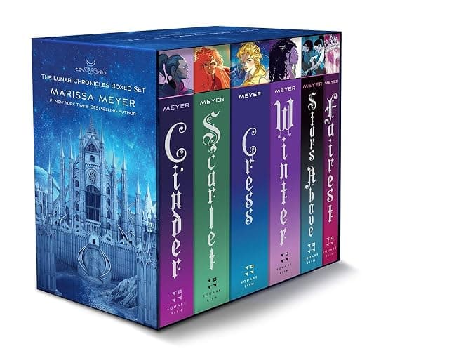 The Lunar Chronicles Boxed Set: Cinder, Scarlet, Cress, Fairest, Stars Above, Winter - Image 1