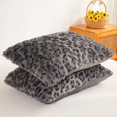 XeGe Cheetah Print Fluffy Faux Fur Duvet Cover Set, 3 Pieces Soft Plush Shaggy Fuzzy Bedding Set(1 Faux Fur Leopard Print Comforter Cover + 2 Furry Pillowcases), Zipper Closure(Queen, Light Grey) thumbnail 4