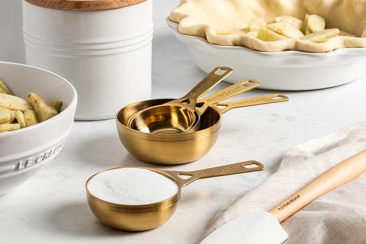 Le Crueset Measuring Cups, Gold, Set of 4 (1,1/2,1/3,1/4 cups) thumbnail 6