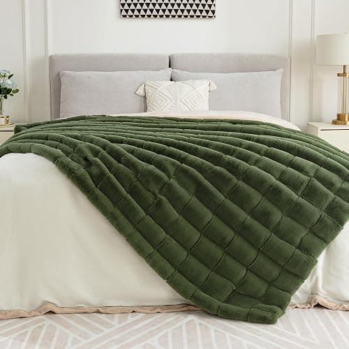 Touchat Faux Fur Blanket Twin Size, Luxury 1000GSM Ultra Thick Warm Rabbit Blanket for Couch Bed Sofa, 3D Checkered Pattern Soft Winter Heavy Minky Blankets for Women Christmas Birthday Gift, Green thumbnail 7