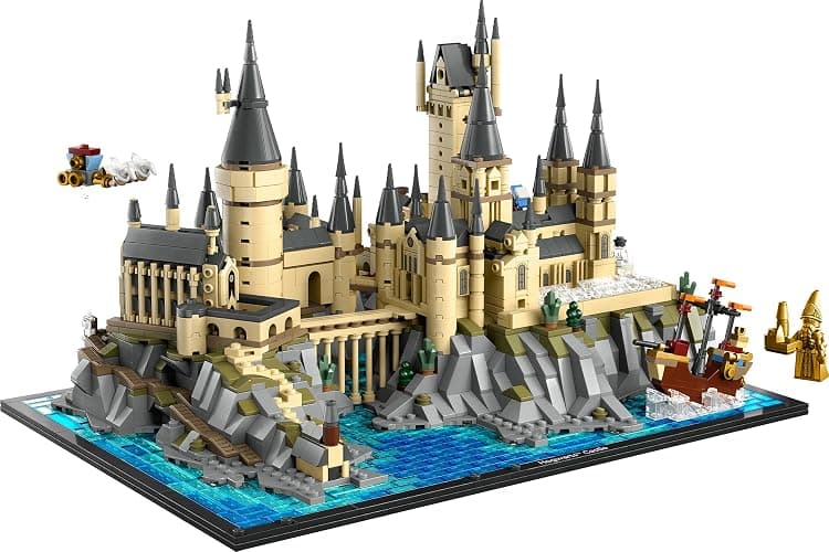 LEGO Harry Potter Hogwarts Castle and Grounds - Collectible Set for Adults incl. Main & Astronomy Towers, Great Hall, Chamber of Secrets & Architect Minifigure - 76419 thumbnail 9