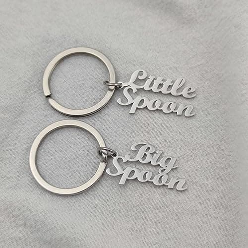 SHRDV Personalized Name Keychain Custom Stainless Steel Letters Pendant as Special Christmas Gift for Women Girls - Gold thumbnail 6