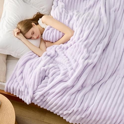 Bedsure GentleSoft Lavender Fog Full Blanket for Bed - Cozy Soft Blankets for Women, Cute Large Throws for Girls, 84x90 Inches thumbnail 6