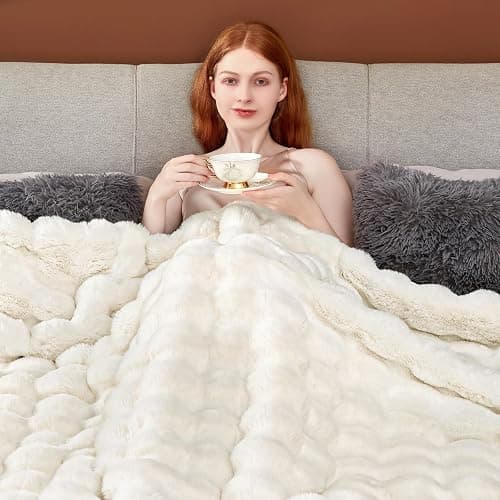 Touchat Luxury 1000GSM Faux Rabbit Fur Throw Blanket, Super Heavy Warm Cozy Blankets for Couch Bed Sofa, Bubble Plush Fuzzy Elegant Soft Reversible Mink Blanket for Living Room Bedroom, Cream White thumbnail 9