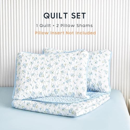 Wake In Cloud - Floral Quilt Set, Coquette Cottagecore Shabby Chic Flower Pattern for Women Teen Girls, Reversible Lightweight Bedspread Coverlet, 3 Pieces, White Blue, Twin/Twin XL Size thumbnail 3