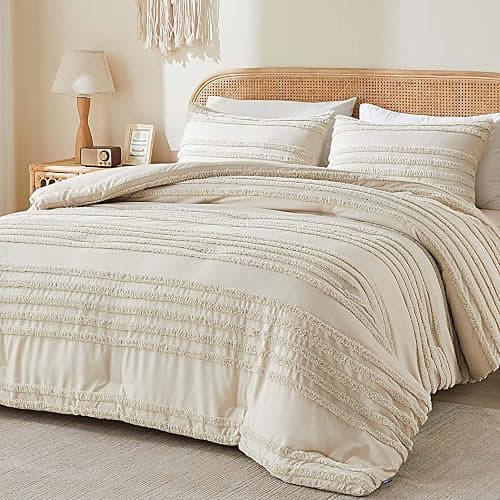BEDELITE Boho Comforter Set Queen Size, Beige Tufted Boho Bed Set 3 Pieces, Soft & Lightweight Comforter for All Seasons, Jacquard Farmhouse Bedding Set with 2 Pillow Shams - Image 1