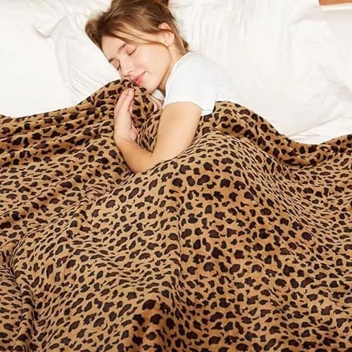 DREAMLANDING Fleece Throws For Sofa Bed Chair Soft Colorful Oversized, Decorative Ultra-Plush Throw Blanket (130x150cm, Cheetah) thumbnail 3