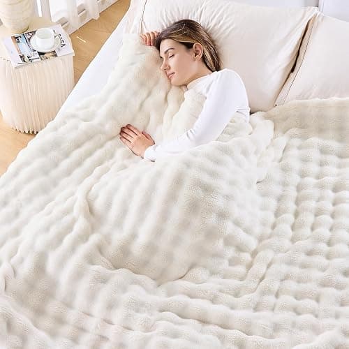 NEWCOSPLAY King Blanket for Couch Ivory Super Soft Flannel Fleece 3D Bubble Lightweight Bed Blanket All Season Use (Ivory, King(90"x110")) - Image 1