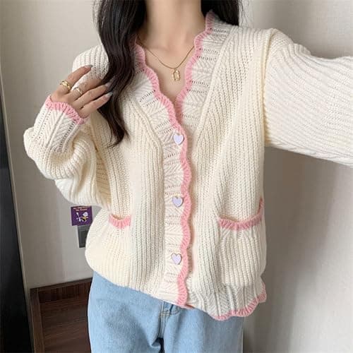 FindThy Women’s Cute Cardigan Sweater Kawaii V-Neck Long Sleeve Heart Button Color-Blocked Knit Outerwear thumbnail 4