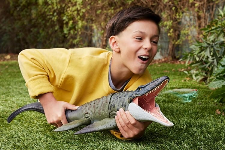 Mattel Jurassic World Rebirth Bite N Blast Mosasaurus Action Figure & Mini Dilophosaurus, Wide Jaw Dinosaur Toy, Movie-Accurate Posable, Digital Play thumbnail 2